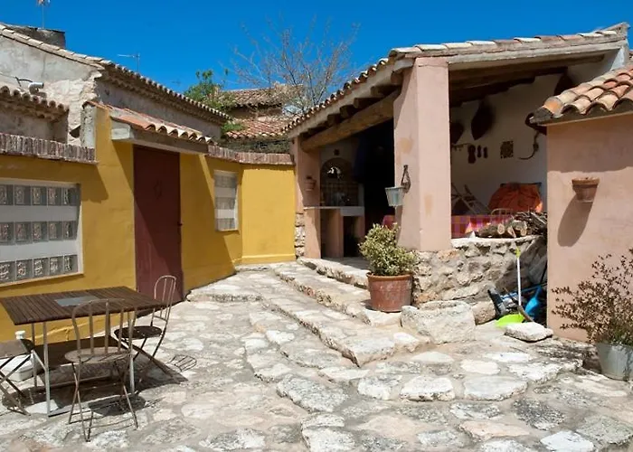 Casa Jara Azuara